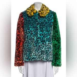 Alice + Olivia Faux Fur size small. In excellent condition!